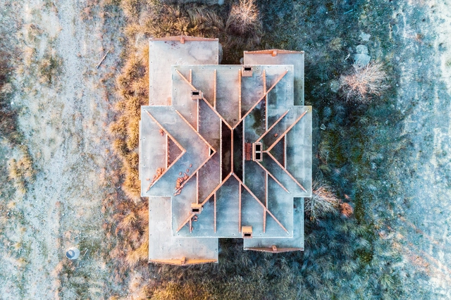 Viviendas abandonadas en España inspiran a ganador de premio internacional de fotografía en drone - Imagen Principal