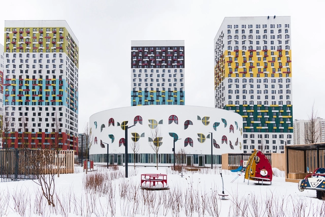 Jardín infantil Vashavskoye Hwy 141 / Buromoscow - Kindergarten