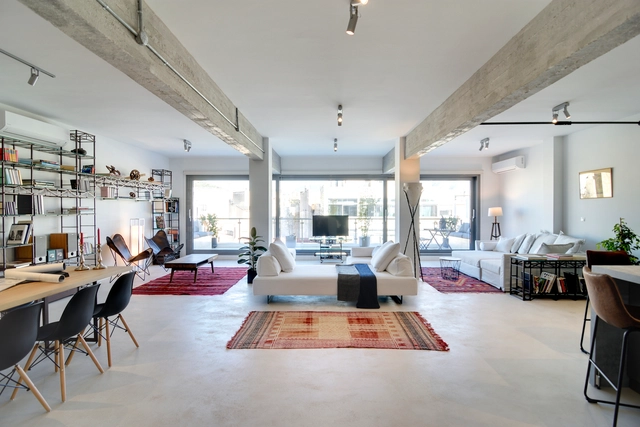 Loft industrial en Atenas / Konstantinos Pittas - Edificios