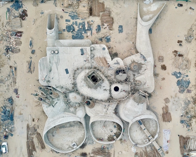 Las conchas de hormigón de OPEN Architecture comienzan a tomar forma en China - Imagen Principal
