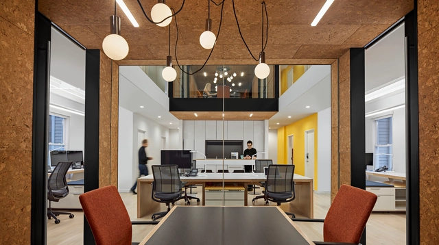 Grupo de Estrategia de Marca de la Universidad de Quinnipiac / Amenta Emma Architects - Diseño De Interior