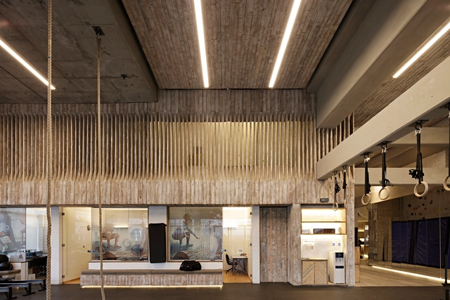 Gimnasio Inspire Pure Fitness / Alhumaidhi Architects - Interiores Deportivos