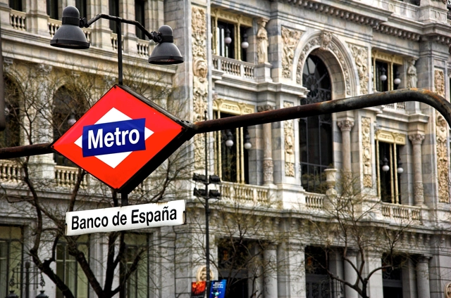 La arquitecta Azucena Herránz gana concurso para diseñar el logotipo por los 100 años del Metro de Madrid - Imagen Principal