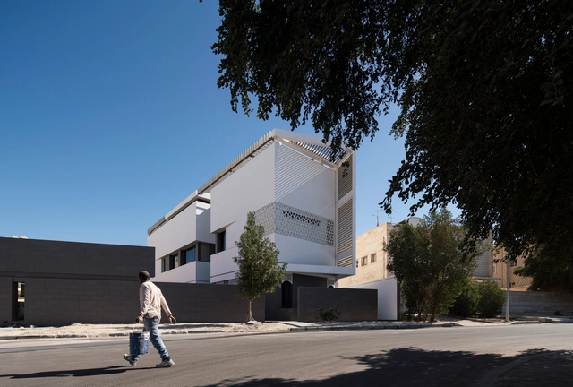Casa Slice / Alhumaidhi Architects - Casas