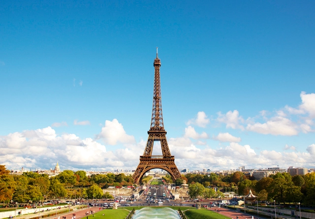 Shortlist Announced for Competition to Redesign the Eiffel Tower Visitor Experience - Featured Image