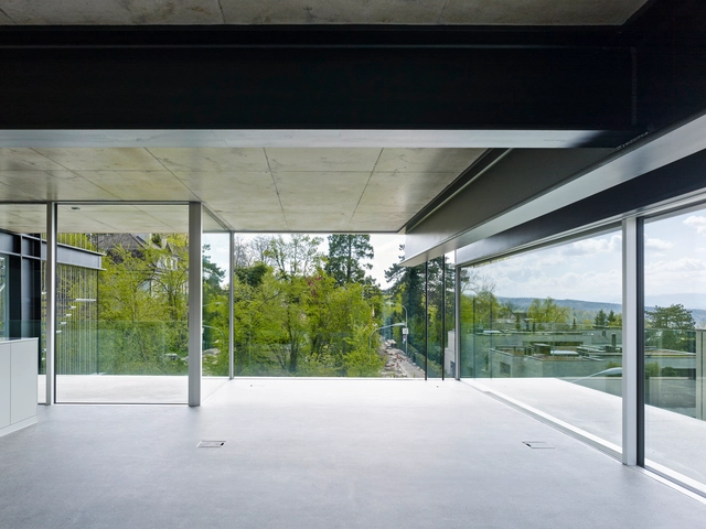 Casa con Columna Faltante / Christian Kerez - Apartamentos