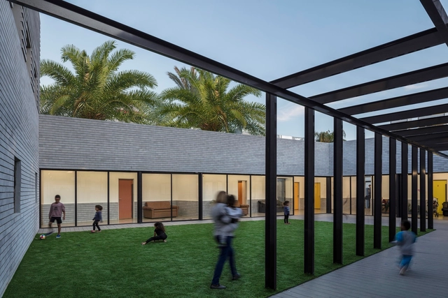 Abrigo para Vítimas de Violência Doméstica / Amos Goldreich Architecture + Jacobs Yaniv Architects - Pronto Socorro