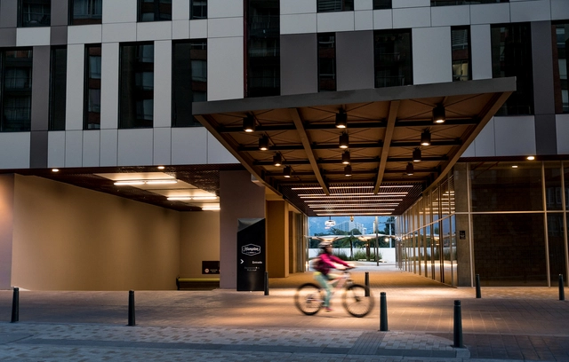 Edificio Central Point Bogotá / Gustavo Perry Arquitectos - Arquitectura De Oficinas, Fachada, Iluminación