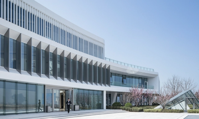 山东龙口果岭海岸示范区 / UUA - 零售建筑