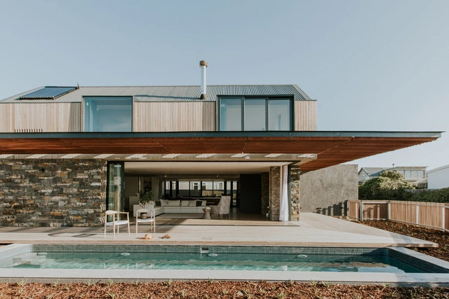 开普敦山间小屋，看海面四季变化 / SALT Architects - 独立住宅