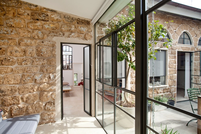 Villa Salame / Jonathan Canetti Architecture & Design + Architect Noam Dvir - Renovación