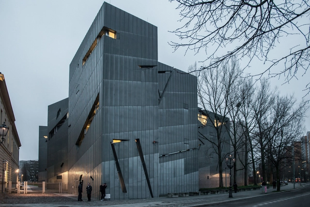 AD经典：柏林犹太人博物馆 / Studio Libeskind - 遗址保护