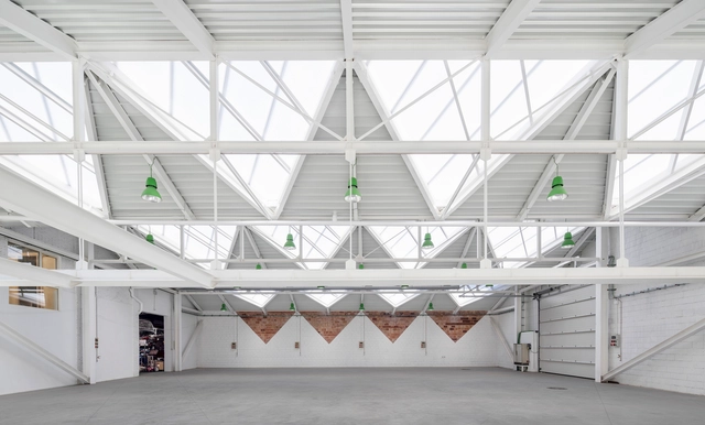 新旧对话，Gon-Gar 旧工坊车间改造更新  / NUA arquitectures - 加建项目