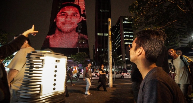 Fachadas interativas: arquitetura como ferramenta de comunicação - Imagem de Destaque