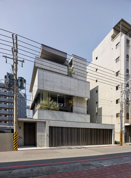 Residência NO. 46 / FCHY architect lab - Casas