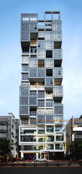 韩国都市塔楼，通往天空的大海 / Maaps Architects - 公寓