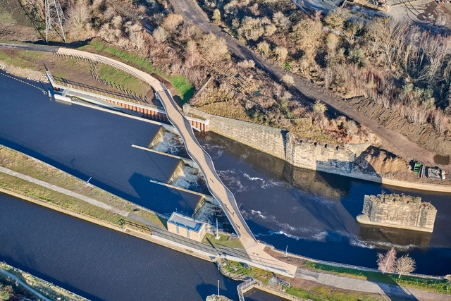 Knostrop Weir Foot & Cycle Bridge / Knight Architects - Pedestrian Bridge, Coast