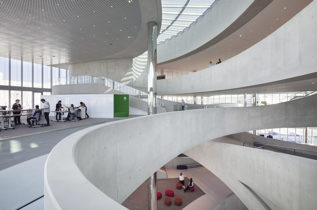 Centro de innovación Merck / Architect HENN - Centro De Ciencias