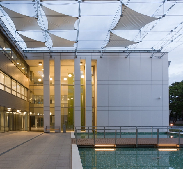ÉMI Knowledge Center / Puhl&Dajka Architects Ltd - Sustainability, Facade, Beam, Column