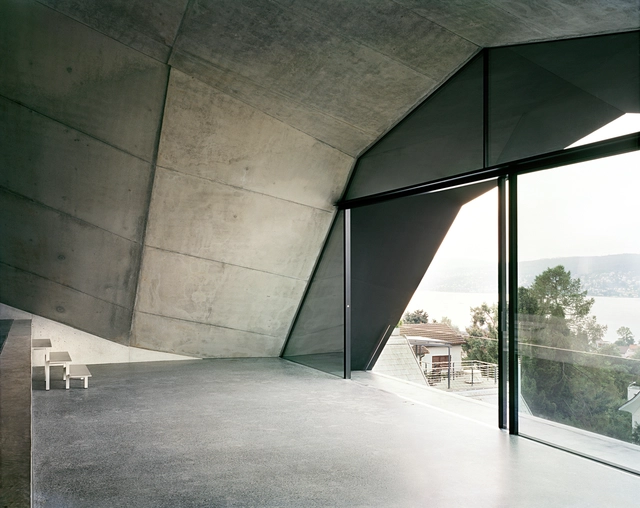 Casa con vista al Lago / Christian Kerez + Raphael Jans - Casas