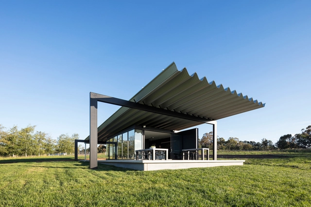 Sala de degustación de vinos Montoro / Source Architects - Tienda