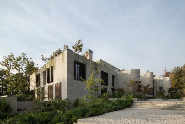 Edifício San José de la Sierra / German del Rio, Nicolas del Rio, Roberto Farias - Apartamentos