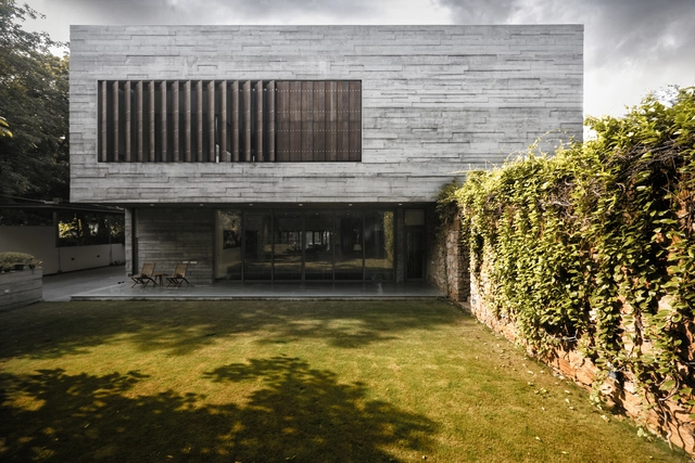 Residência Privativa No. 07 / FLXBL Design Consultancy - Casas
