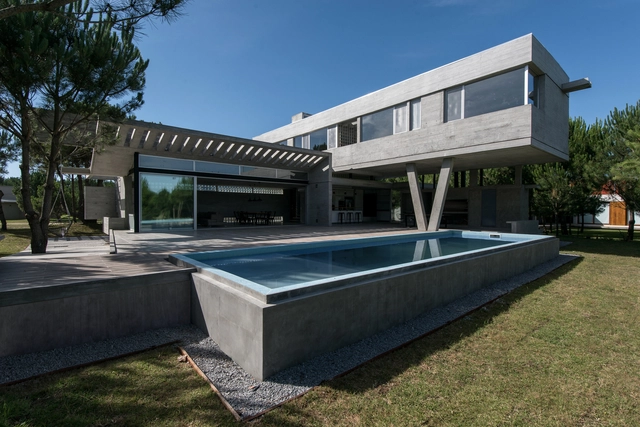 Residência AYYA / Estudio Galera - Casas