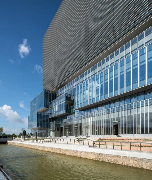 Headquarters For Traditional Chinese Medicine Science and Technology Industrial Park / Aedas - Commercial Architecture, Facade