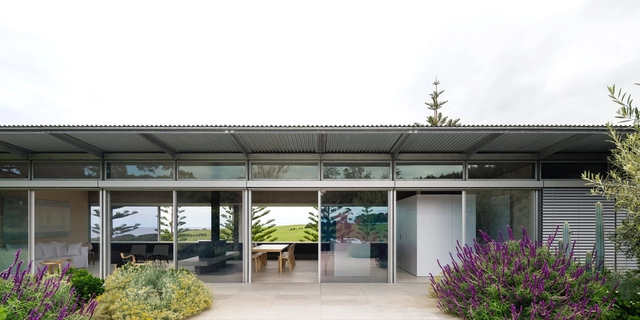 Casa jardín Haxstead / Tobias Partners - Casas