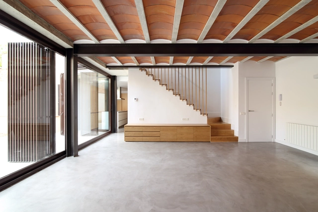 Casa en el Priorat / espairoux arquitectura - Casas, Fijación Vigas, Fachada, Barandas, Pilares, Balcón