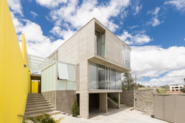 Casa Andina GC / Espinoza Carvajal Arquitectos - Casas