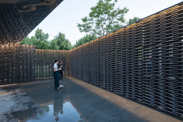 Visita el Serpentine Pavilion de Frida Escobedo con este Tour Virtual 360°  - Imagen Principal