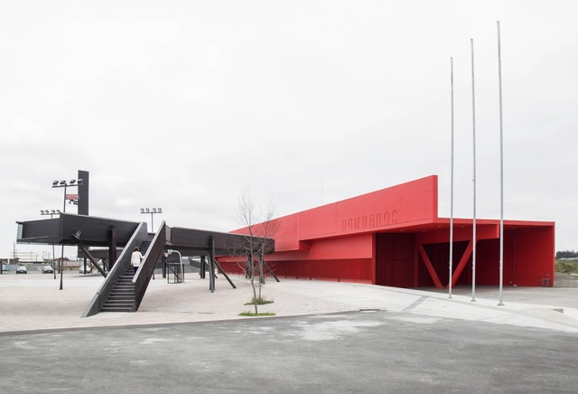 Un nuevo Barrio Cívico para Concepción: el proyecto 'Boca Sur' de Smiljan Radic  - Imagen Principal