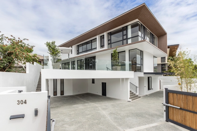 Casa Cuenca / ONG&ONG - Casas