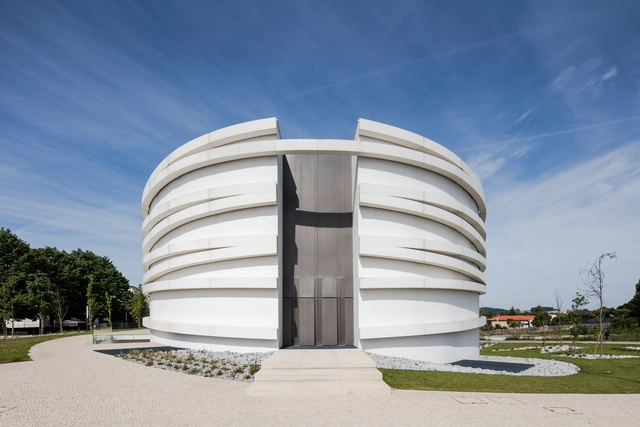 Church of S. Tiago de Antas / Hugo Correia -          Churches