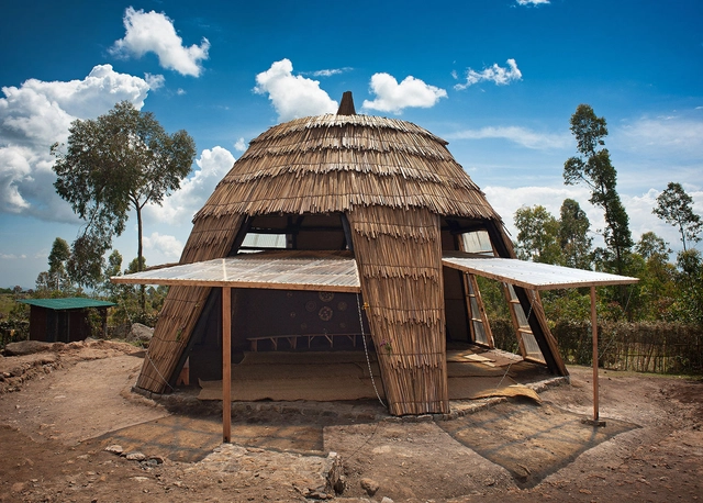 Gahinga Batwa Village / Localworks - Housing, Table