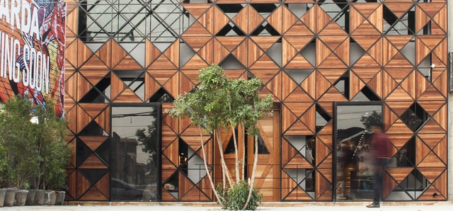 Crafting a Retail / Metropolitan Studio of Architecture - Store, Facade, Arch