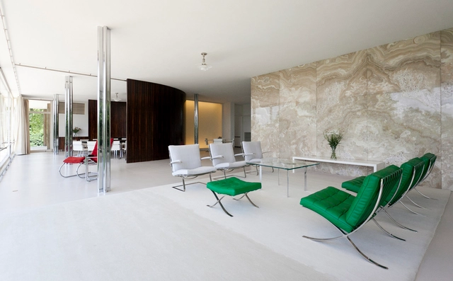 Learn About Open Floor Plans Via These 6 Iconic Residences - Featured Image