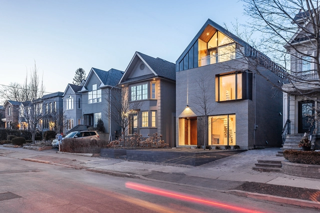 Casa Bedford Park / Mehdi Marzyari Architects - Casas