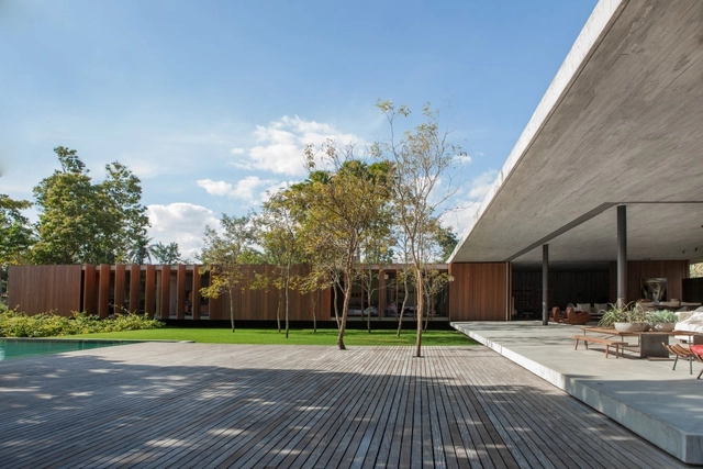 Mi Casa / Studio [+] Valéria Gontijo - Casas, Jardim, Fachada, Cerca