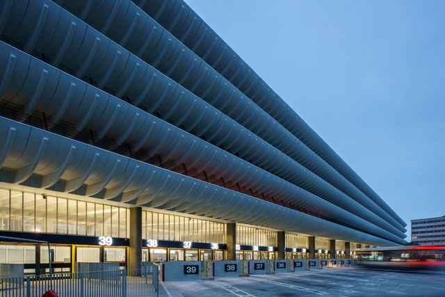 Preston Bus Station Refurbishment / John Puttick Associates - Bus Station