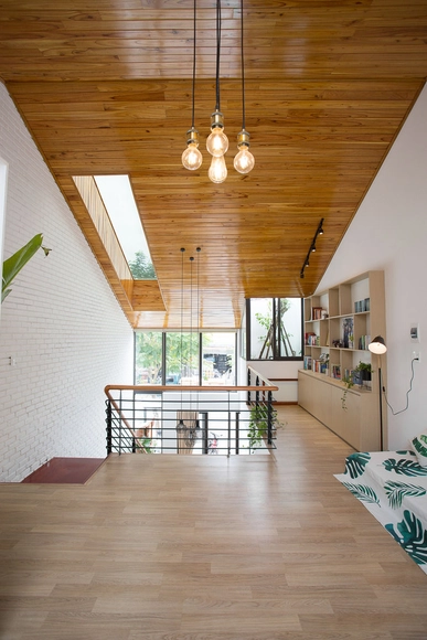Casa Minimalista / 85 Design - Casas