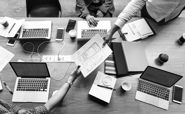 Claves para trabajar en equipo y no morir en el intento - Imagen Principal