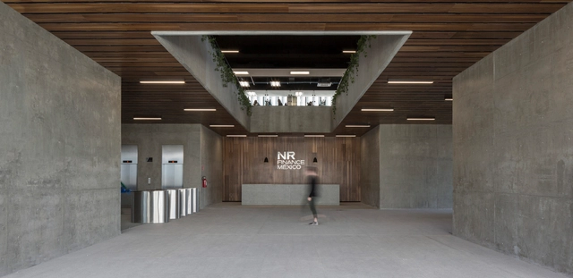 Nissan Renault Finance Mexico / Dellekamp Arquitectos - Arquitetura De Escritórios