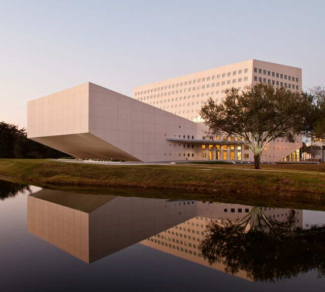 佛罗里达国际大学国际和公共事务学院 / Arquitectonica - 可持续发展