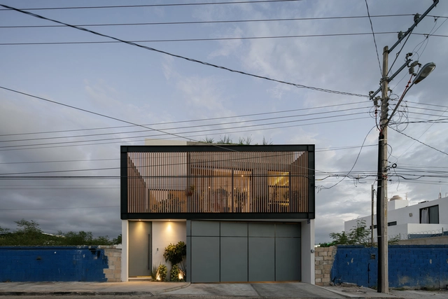 Casa Xcumpich / Desnivel Arquitectos - Casas