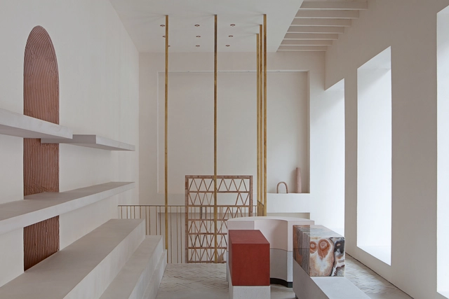 Malababa Flaghip Store / Ciszak Dalmas + Matteo Ferrari - Interiores Comerciales, Fachada, Arco, Barandas, Fijación Vigas