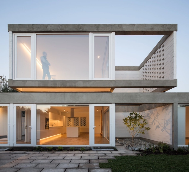 Casa Viejo III / Max-A Arquitectura + Arquitectura del Paisaje - Casas, Patio interior, Puerta, Fachada
