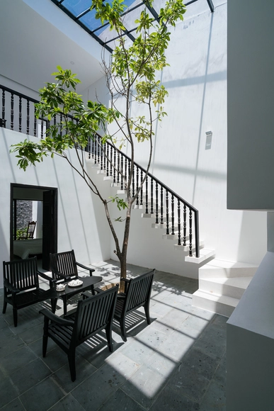 Casa Khanh / 6717 Studio - Renovación